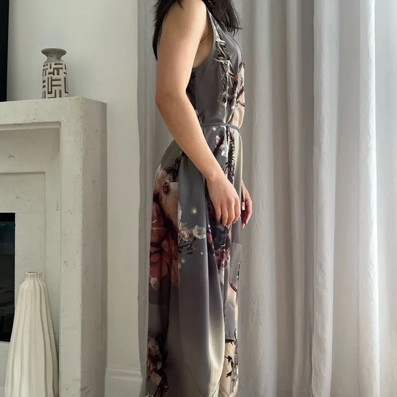 Bolongaro Trevor Gray Floral Dress size small-medium - Picture 7 of 8